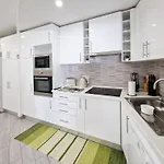 Διαμέρισμα Rocha Tropical